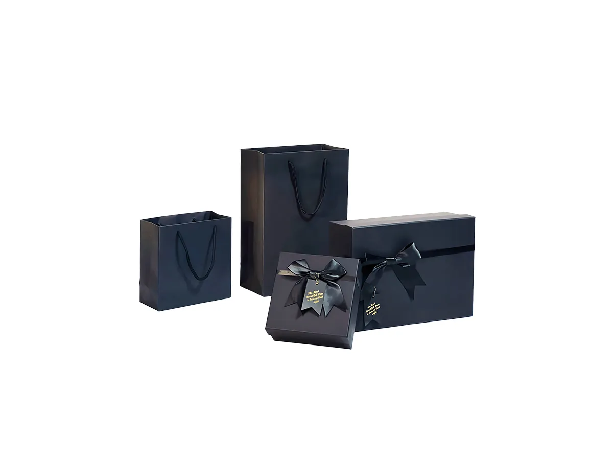Lid-Base Gift Box with Ribbon